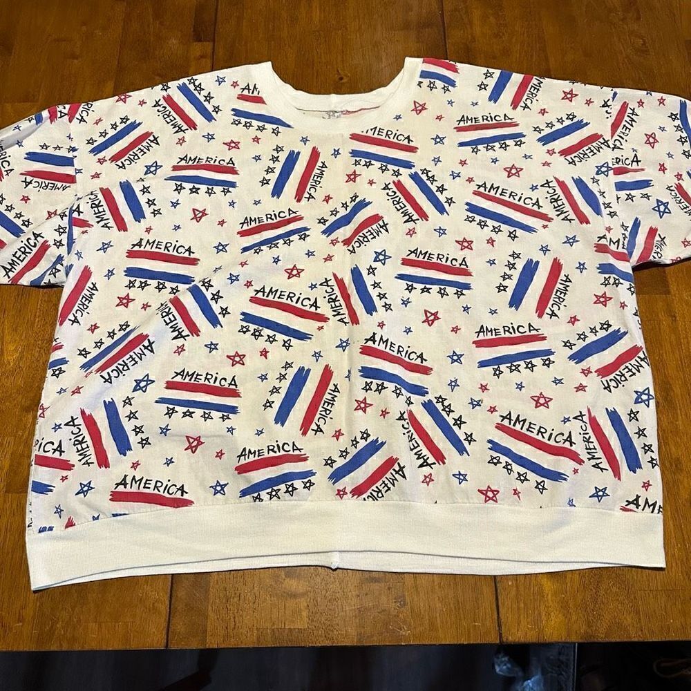 Vintage America All Over Patriotic Print Women’s Oversized Boxy Top Size Large